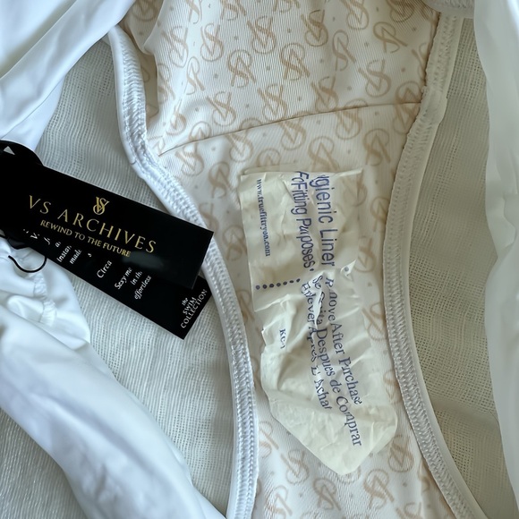 Victoria’s Secret Archives Push-Up White Bikini Set 32A Top / S Bottom NWT - Picture 7 of 10